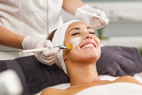 Facial treatment for skin health and appearance
